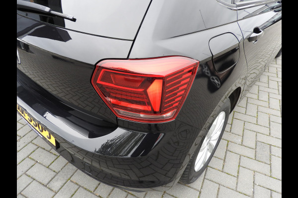 Opel Corsa 1.2 Elegance, Climat Control, Panoramadak, Trekhaak, Stuurverw.