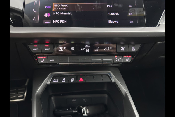 Audi A3 Limousine 35 TFSI S edition (INCL-BTW)  *AUT | 1/2 LEATHER | MATRIX-LED | HEATED-SPORTSEATS | CRUISE | CAMERA | DIGI-COCKPIT | NAVI-FULLMAP | PRIVACY-GLASS | AMBIENT-LIGHT | ECC | PDC | 18''ALU*