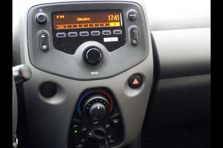 Peugeot 108 1.0 e-VTi Active TOP, Airco, 5 DRS, NL/NAP NW APK!