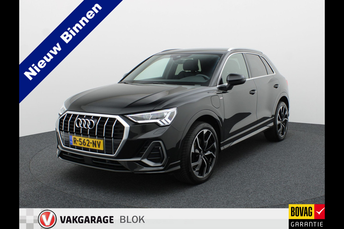 Audi Q3 45 TFSI e S edition | S-line | Trekhaak | Camera | 20'' | Side Assist | Prijs Rijklaar !!