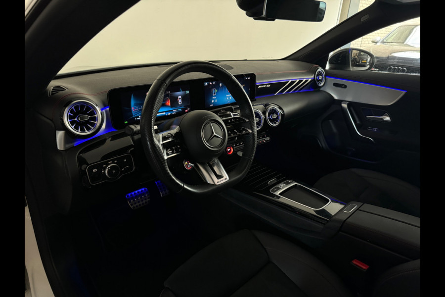 Mercedes-Benz CLA-Klasse AMG 35 4MATIC Pano|Keyless|Dodehoek|Sfeer|Camera