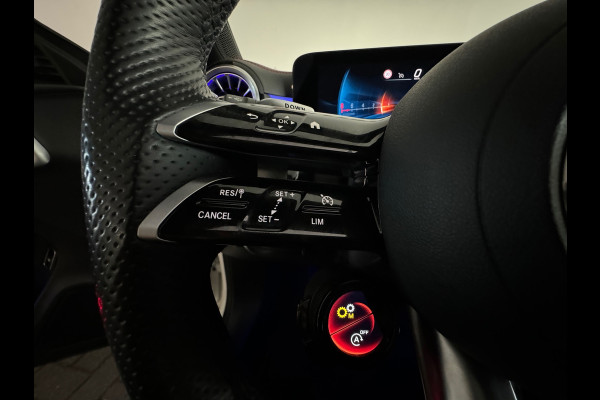 Mercedes-Benz CLA-Klasse AMG 35 4MATIC Pano|Keyless|Dodehoek|Sfeer|Camera