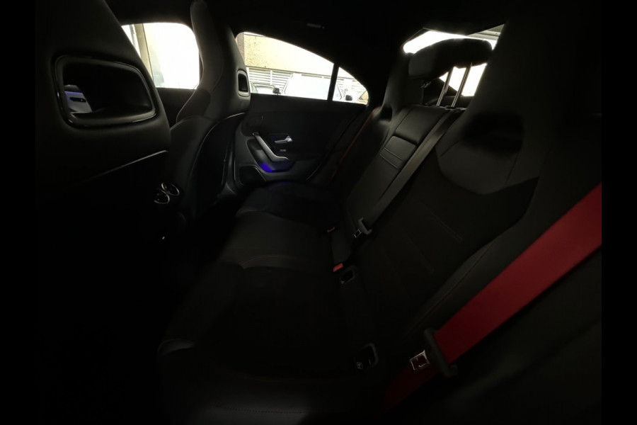 Mercedes-Benz CLA-Klasse AMG 35 4MATIC Pano|Keyless|Dodehoek|Sfeer|Camera