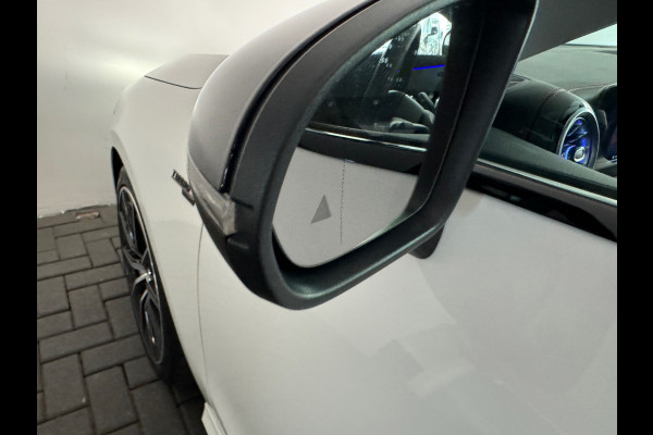 Mercedes-Benz CLA-Klasse AMG 35 4MATIC Pano|Keyless|Dodehoek|Sfeer|Camera