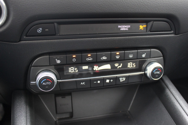 Mazda CX-5 2.0 SkyActiv-G 165 Comfort / Trekhaak / Camera / CarPlay / 17'' / Stuur+Stoelverwarming / DAB / Cruise Control