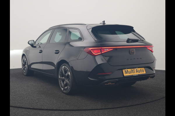 CUPRA Leon Sportstourer 1.4 e-Hybrid VZ PHEV 245pk Dealer O.H | Trekhaak Af Fabriek | Camera | Sfeerverlichting | Sportstoelen & Stuur Verwarmd | Apple Carplay | Keyless | Virtual | Navigatie | DAB | 19"L.M | Cruise Control | Plug In Hybrid |
