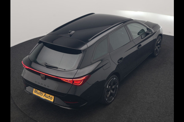 CUPRA Leon Sportstourer 1.4 e-Hybrid VZ PHEV 245pk Dealer O.H | Trekhaak Af Fabriek | Camera | Sfeerverlichting | Sportstoelen & Stuur Verwarmd | Apple Carplay | Keyless | Virtual | Navigatie | DAB | 19"L.M | Cruise Control | Plug In Hybrid |