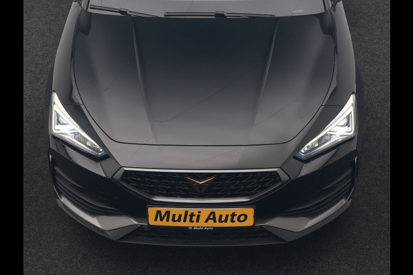 CUPRA Leon Sportstourer 1.4 e-Hybrid VZ PHEV 245pk Dealer O.H | Trekhaak Af Fabriek | Camera | Sfeerverlichting | Sportstoelen & Stuur Verwarmd | Apple Carplay | Keyless | Virtual | Navigatie | DAB | 19"L.M | Cruise Control | Plug In Hybrid |
