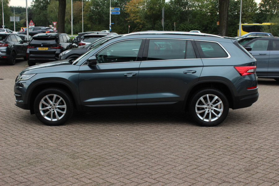 Škoda Kodiaq 1.5 TSI 4x4 Scout Business / 360Camera / Leder / Keyless / CarPlay / 18'' / Canton Audio / Stoelverwarming / Dodehoek / DAB / Cruise Control Adaptief
