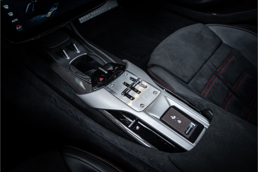 Ferrari 12Cilindri 6.5 V12 - Rosso Imola | Lift | Carbon Interior | Surround View | Electric Seats