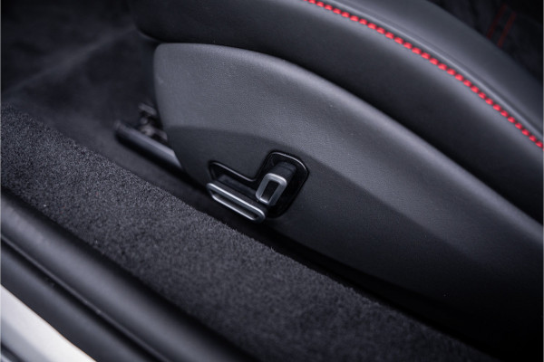Ferrari 12Cilindri 6.5 V12 - Rosso Imola | Lift | Carbon Interior | Surround View | Electric Seats