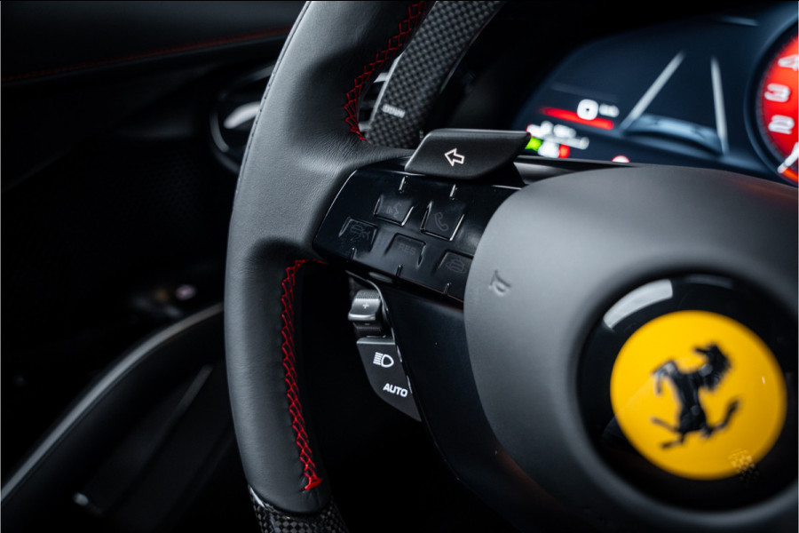 Ferrari 12Cilindri 6.5 V12 - Rosso Imola | Lift | Carbon Interior | Surround View | Electric Seats