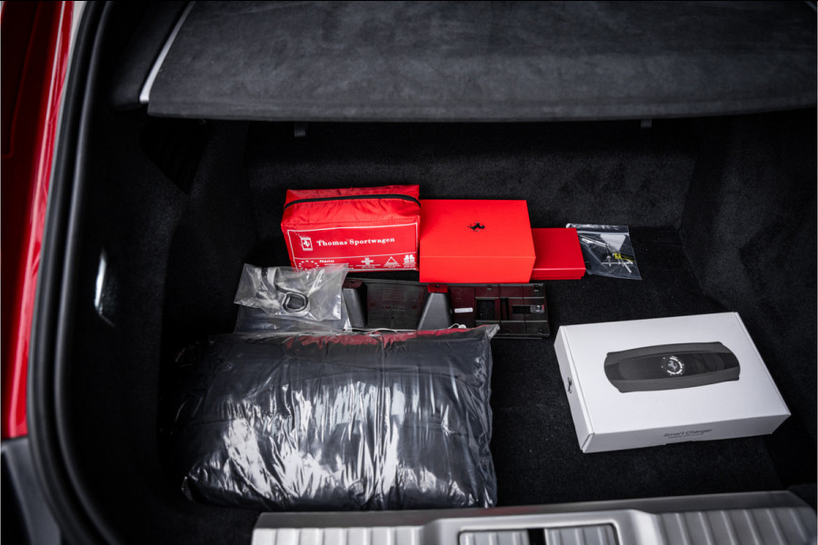 Ferrari 12Cilindri 6.5 V12 - Rosso Imola | Lift | Carbon Interior | Surround View | Electric Seats