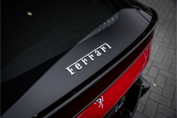 Ferrari 12Cilindri 6.5 V12 - Rosso Imola | Lift | Carbon Interior | Surround View | Electric Seats