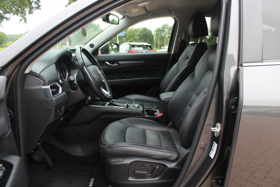 Mazda CX-5 2.0 SkyActiv-G 165 Luxury / Trekhaak / 360Camera / Head-up / Leder / Bose / Keyless / 19'' / Dodehoek / Navigatie / DAB / Stoelventilatie+Verwarming / Cruise Control
