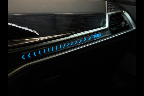 BMW X5 XDrive50e M-SPORT|PANO|H&K|HUD|MEMORY|KEYLESS|FABRIEKSGARANTIE|22INC|489PK|BOMVOL!