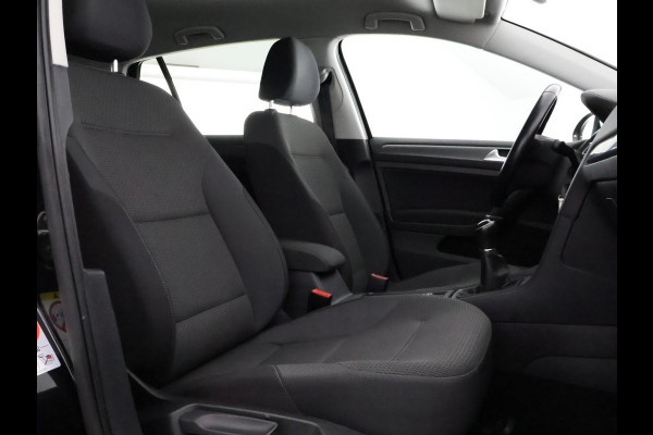 Volkswagen Golf TSI BLACK EDITION EXECUTIVE PACK GAR TOT 8/2029* NAVI.PDC.PRIVACY.CLIMA