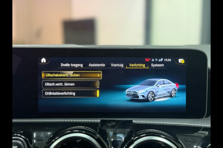 Mercedes-Benz A-Klasse 180 Business Solution AMG | MBUX | LED | Camera | Cruise | Lane Assist | Dodehoek