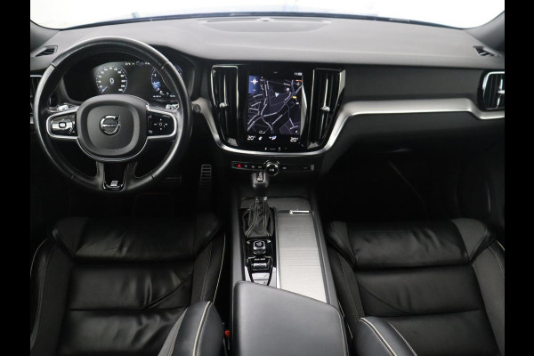 Volvo V60 2.0 T5 R-Design | Trekhaak | Navigatie | Apple carplay | LED | Stuurwielverwarming |