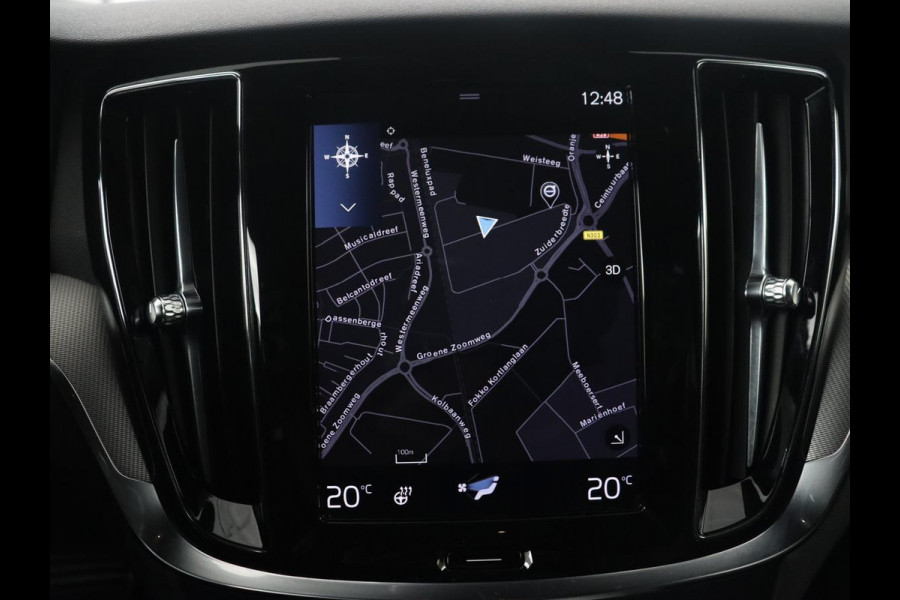 Volvo V60 2.0 T5 R-Design | Trekhaak | Navigatie | Apple carplay | LED | Stuurwielverwarming |
