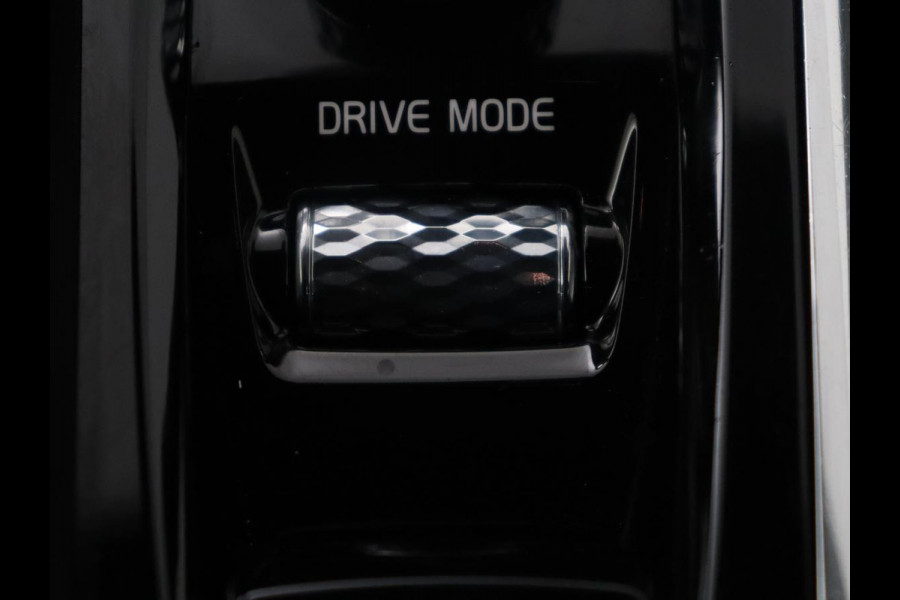 Volvo V60 2.0 T5 R-Design | Trekhaak | Navigatie | Apple carplay | LED | Stuurwielverwarming |