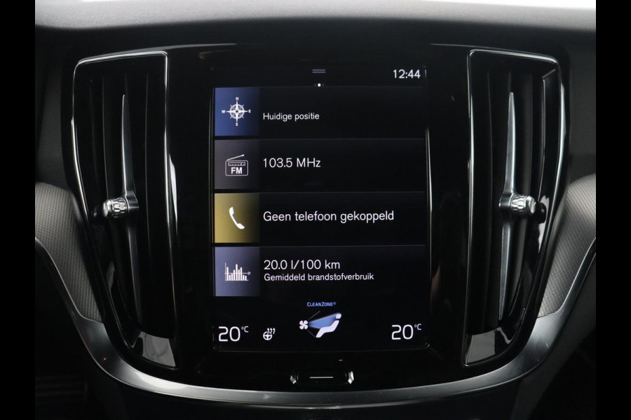 Volvo V60 2.0 T5 R-Design | Trekhaak | Navigatie | Apple carplay | LED | Stuurwielverwarming |