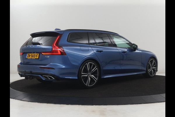 Volvo V60 2.0 T5 R-Design | Trekhaak | Navigatie | Apple carplay | LED | Stuurwielverwarming |
