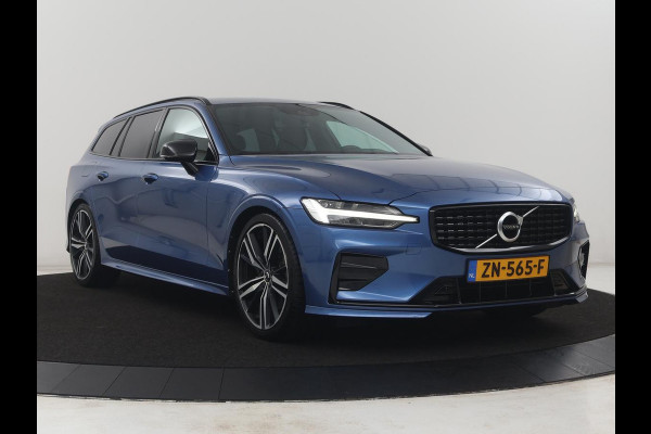 Volvo V60 2.0 T5 R-Design | Trekhaak | Navigatie | Apple carplay | LED | Stuurwielverwarming |