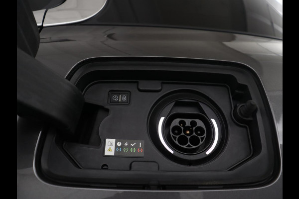 Citroën C5 Aircross 1.6 Plug-in Hybrid 225 Feel | SOH 92,2% | Camera | Stoelverwarming | LED | Dodehoek ASS. | Navigatie |