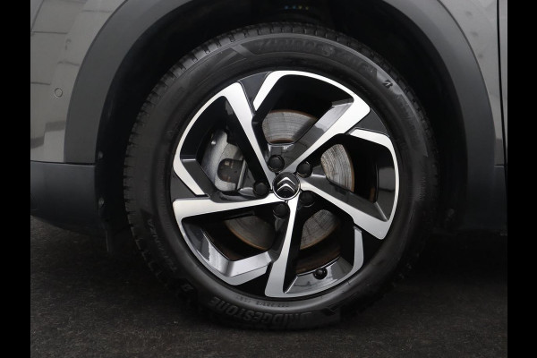 Citroën C5 Aircross 1.6 Plug-in Hybrid 225 Feel | SOH 92,2% | Camera | Stoelverwarming | LED | Dodehoek ASS. | Navigatie |