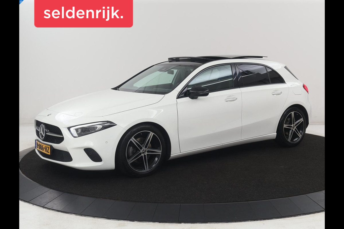 Mercedes-Benz A-Klasse 200 Luxury Line | Pano.Dak | Sfeerverlichting | Navigatie | Camera |