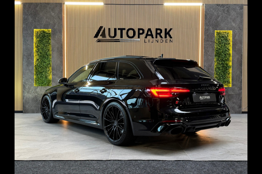 Audi RS4 Avant 2.9 TFSI RS 4 quattro PANO|B&O|HuD|360 CAMERA|DYNAMIC|MATRIX|MEMORY|KEYLESS|20 INCH|450PK|SFEERVERLICHTING|BOMVOL!