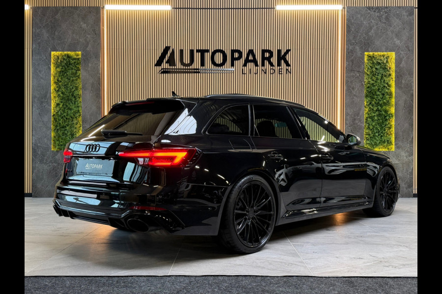 Audi RS4 Avant 2.9 TFSI RS 4 quattro PANO|B&O|HuD|360 CAMERA|DYNAMIC|MATRIX|MEMORY|KEYLESS|20 INCH|450PK|SFEERVERLICHTING|BOMVOL!