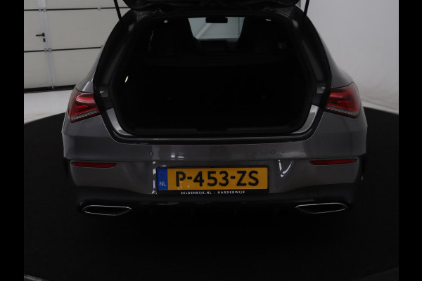 Mercedes-Benz CLA-Klasse Shooting Brake 180 Business Solution AMG | Pano. Dak | Trekhaak | LED | Sfeerverlichting | Stoelverwarming | Camera |