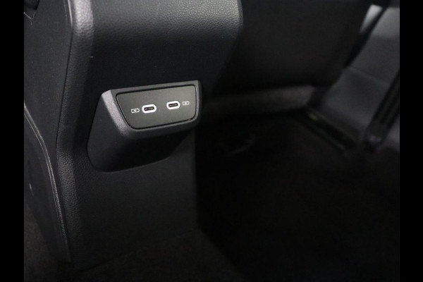 Volkswagen Polo 1.0 TSI R-Line Edition | Automaat | Camera | LED | Navigatie |