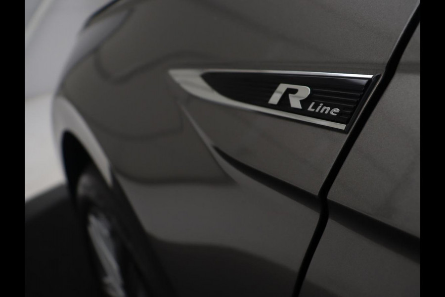 Volkswagen Polo 1.0 TSI R-Line Edition | Automaat | Camera | LED | Navigatie |