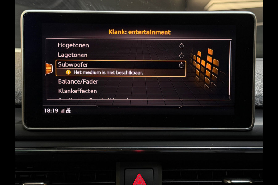 Audi RS4 Avant 2.9 TFSI RS 4 quattro PANO|B&O|HuD|360 CAMERA|DYNAMIC|MATRIX|MEMORY|KEYLESS|20 INCH|450PK|SFEERVERLICHTING|BOMVOL!