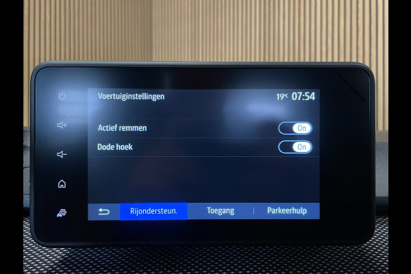 Dacia SANDERO Stepway 1.0 TCe 91 PK||NAVIGATIE|CAMERA|CARPLAY|CLIMATE+CRUISE CTRL|STOELVERWARMING|BLUETOOTH|PDC V+A|ELEK. PAKKET|