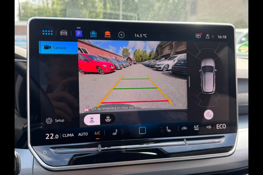 Volkswagen Golf 1.5 eHybrid 204PK DSG HYBRIDE LIFE CAMERA/NAVI/HEAD-UP/CARPLAY