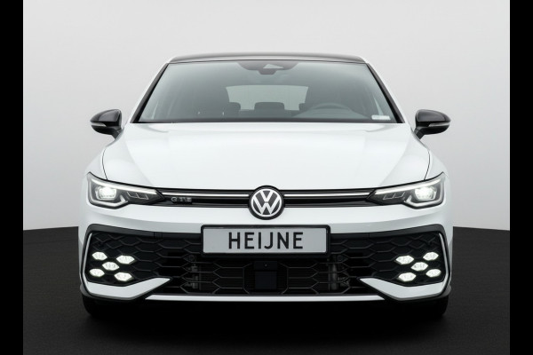 Volkswagen Golf GTE 1.5 272PK DSG HYBRID GTE-SPORT 360°CAMERA/NAVI/HEAD-UP!/CARPLAY