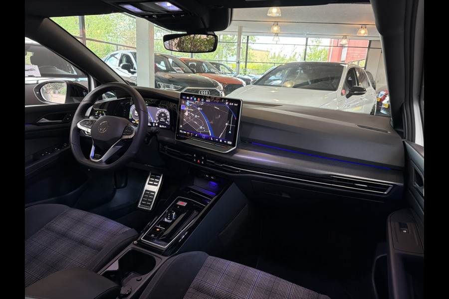 Volkswagen Golf GTE 1.5 272PK DSG HYBRID GTE-SPORT 360°CAMERA/NAVI/HEAD-UP!/CARPLAY