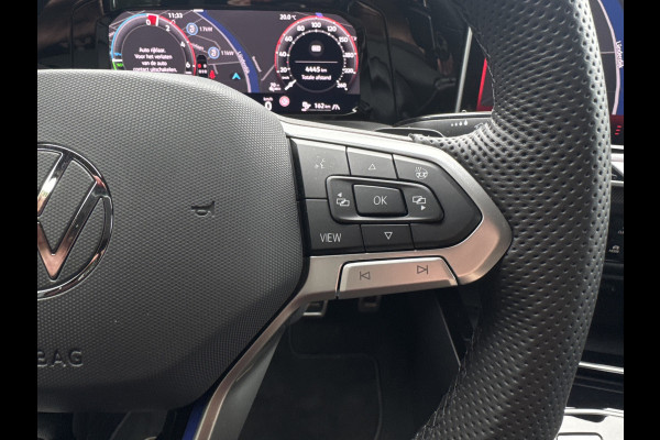 Volkswagen Golf GTE 1.5 272PK DSG HYBRID GTE-SPORT 360°CAMERA/NAVI/HEAD-UP!/CARPLAY
