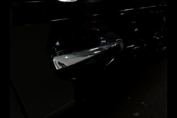 Mercedes-Benz A-Klasse A200 AMG Memory|Multibeam|Panorama|Sfeerlicht|Camera|Carplay|Keyless