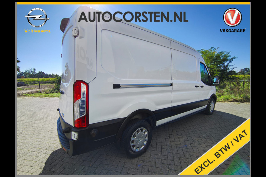 Ford Transit 350 2.0TDCI 130PK Euro 6 L3H2 3-Persoons Camera Stoelverwarming Airco Cruise Control Bluetooth Pdc Voorruit verwarmbaar Wandbetimmering Schuifdeur Wifi Dealeronderhouden