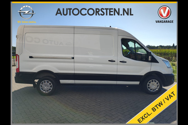 Ford Transit 350 2.0TDCI 130PK Euro 6 L3H2 3-Persoons Camera Stoelverwarming Airco Cruise Control Bluetooth Pdc Voorruit verwarmbaar Wandbetimmering Schuifdeur Wifi Dealeronderhouden