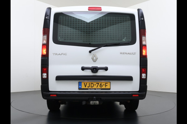 Renault Trafic 2.0DCi 120PK T29 Euro 6 3-Persoons 2X Schuifdeur Trekhaak Navi Airco Bluetooth Cruise Control DAB L1H1 Betonplex vloer Wandbetimmering 2.000KG Trekgewicht 1e Eigenaar Origineel Nederlandse Auto