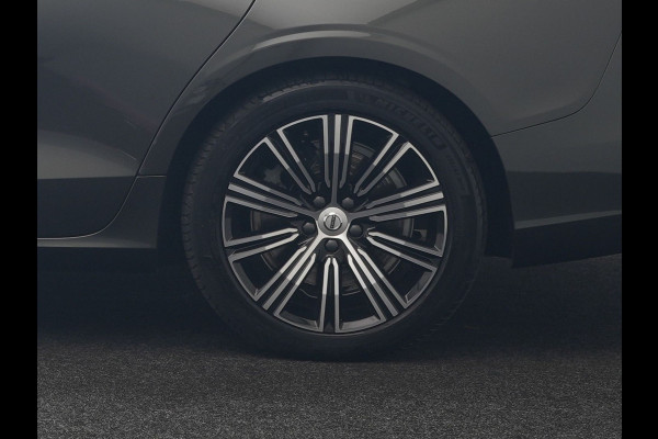 Volvo V60 T6 Recharge AWD Inscription PHEV 340pk Dealer O.H | Trekhaak Af Fabriek | Panodak | Adaptive Cruise | Harman / Kardon | 360 Camera | Lederen Sportstoelen Memory & Verwarmd | Stuurverwarming | Blis | Keyless | Apple Carplay | Virtual | Navigatie | DAB | 19"L.M | Plug In Hybrid