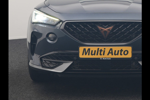 CUPRA Formentor 1.4 e-Hybrid VZ Copper Edition PHEV 245pk Dealer O.H | Panodak | Adaptive Cruise | Camera | Sportstoelen & Stuur Verwarmd | Keyless | Blis | Sfeerverlichting | Apple Carplay | DAB | Navigatie | Virtual | 19"L.M | Plug In Hybrid