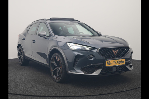 CUPRA Formentor 1.4 e-Hybrid VZ Copper Edition PHEV 245pk Dealer O.H | Panodak | Adaptive Cruise | Camera | Sportstoelen & Stuur Verwarmd | Keyless | Blis | Sfeerverlichting | Apple Carplay | DAB | Navigatie | Virtual | 19"L.M | Plug In Hybrid