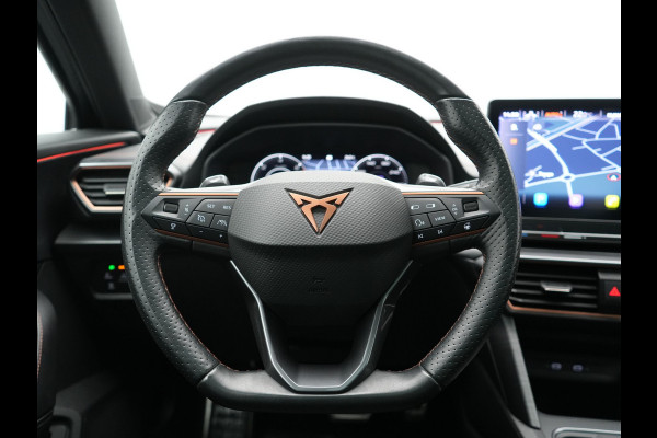 CUPRA Formentor 1.4 e-Hybrid VZ Copper Edition PHEV 245pk Dealer O.H | Panodak | Adaptive Cruise | Camera | Sportstoelen & Stuur Verwarmd | Keyless | Blis | Sfeerverlichting | Apple Carplay | DAB | Navigatie | Virtual | 19"L.M | Plug In Hybrid